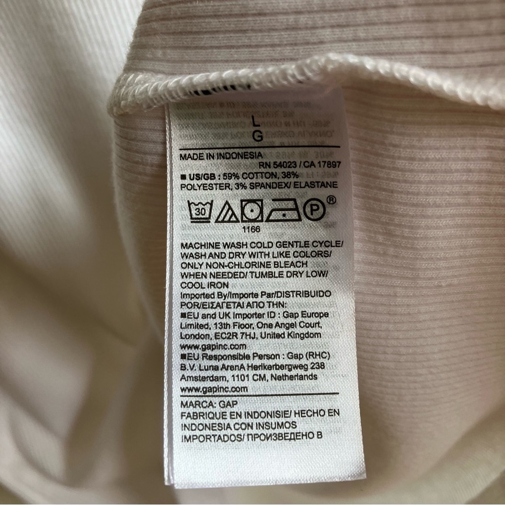 Gap Ribbed Scoopneck Tank Top Size L White Sleeveless Cotton Normcore Minimalist - Picture 7 of 9